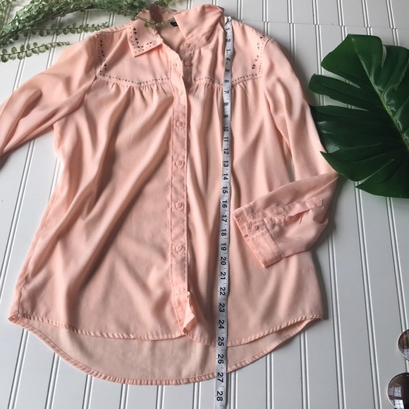 American Eagle pink blouse long sleeve button up - Picture 4 of 8